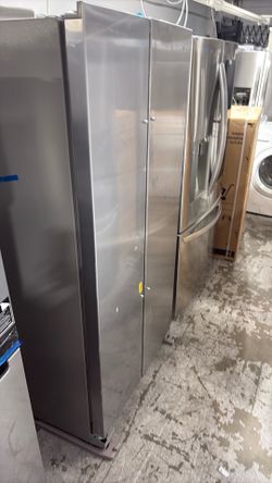 Whirlpool side-by-side refrigerator