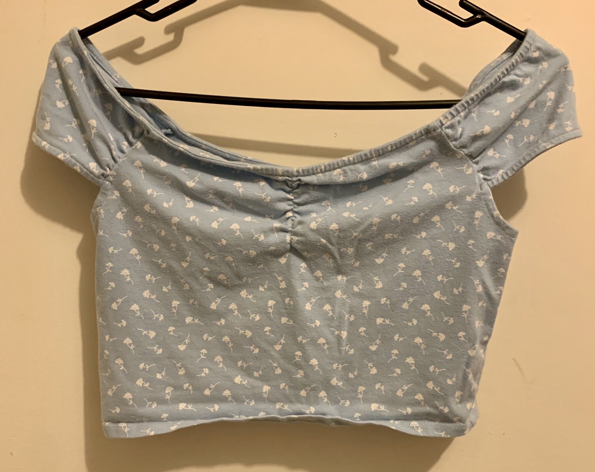Women’s Small Blue Cropped Top