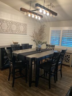 Dinning Table