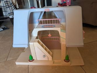 Little Tikes House