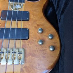 ASLIN DANE GUITAR 