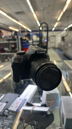 Canon EOS Rebel T6