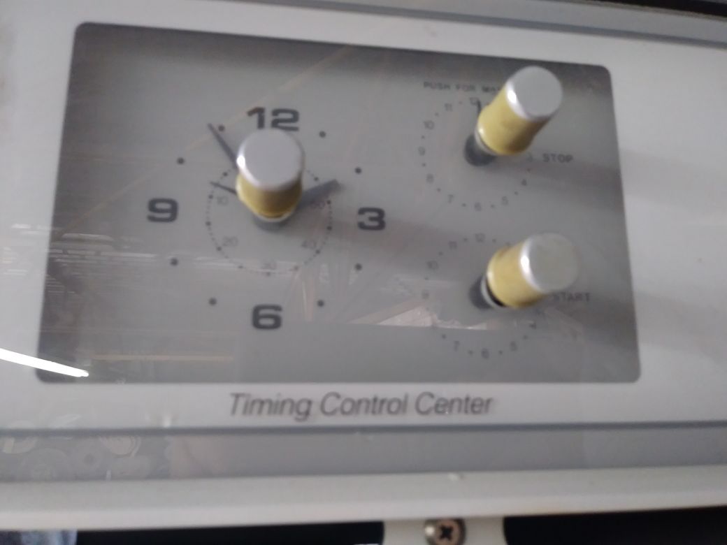 24 in single gas wall oven caloric prestige series for Sale in El Paso, TX OfferUp