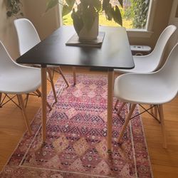 4 Person Dining Set W/ Chairs 