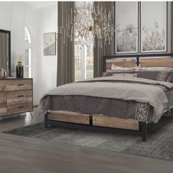 4PCS BEDROOM SET (NC) QUEEN $649  E KING $699  CASH PRICE NO TAXES  DELIVER AVAILABLE    