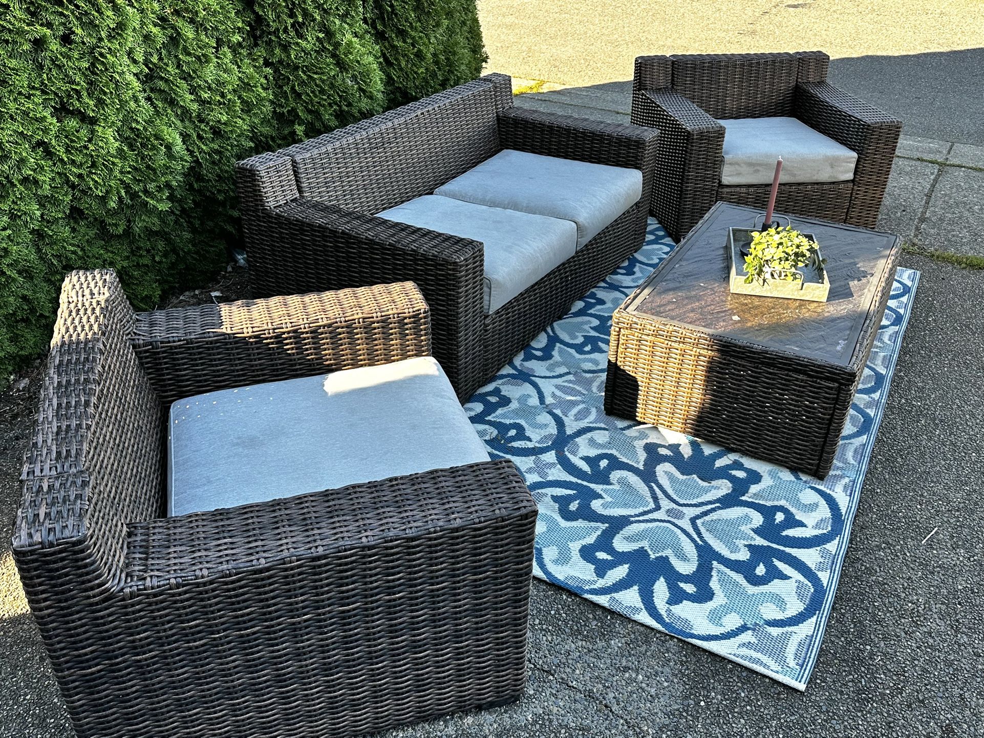 Beautiful Outdoor Patio Set