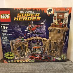 DC Comics Batman Classic TV Series Bat Cave Lego Set #76052
