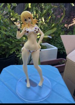 Fairy Tail Lucy large size figure