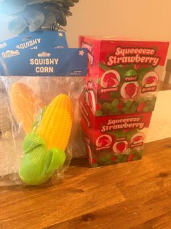 Sqeeeze strawberry Toy/ corn squishy