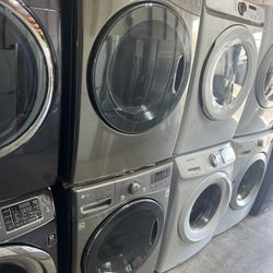 LG Set Gas Dryer And Washer Stackable