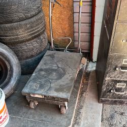 Hydraulic Table 