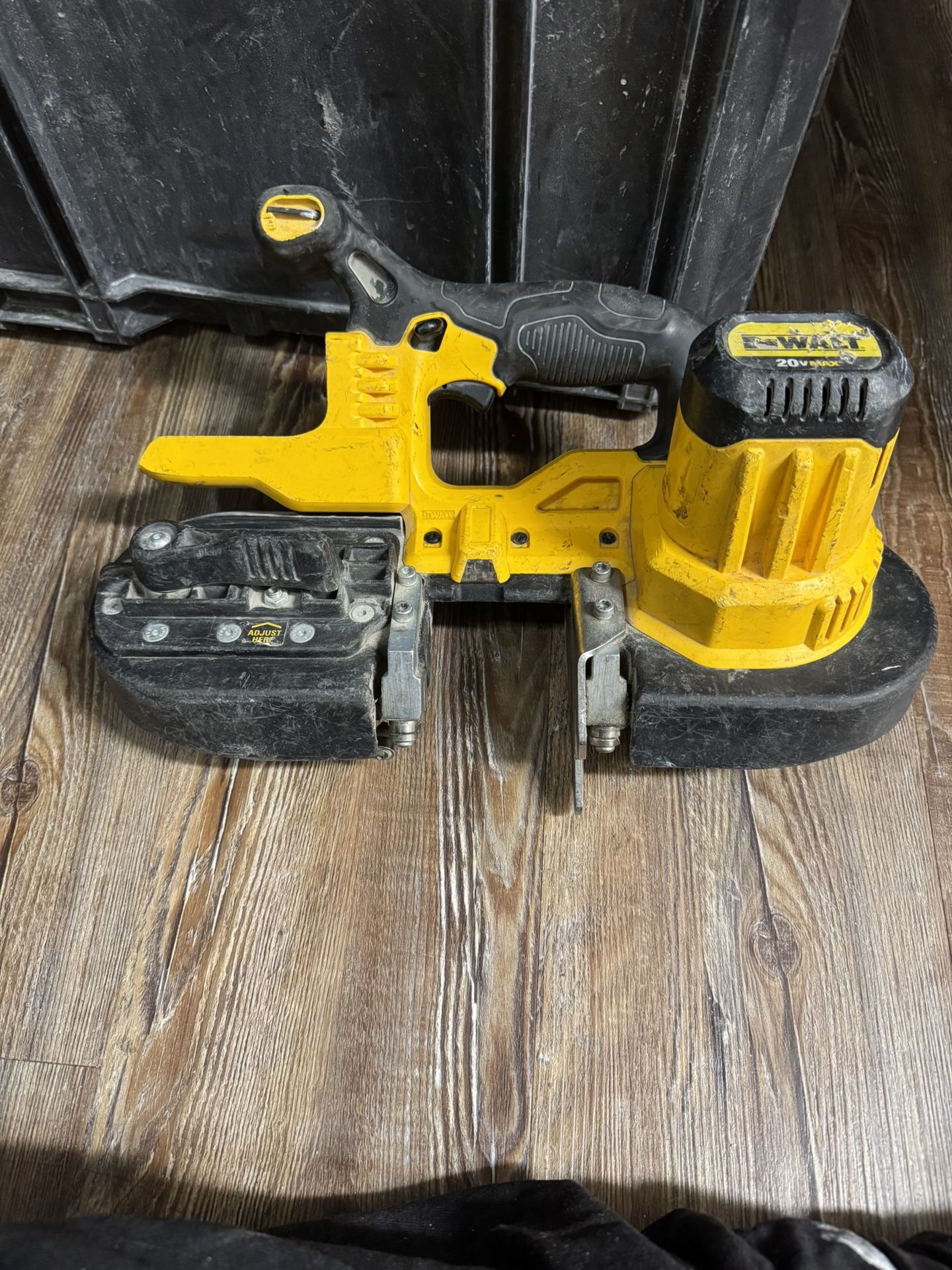 Dewalt Cordless Bandsaw