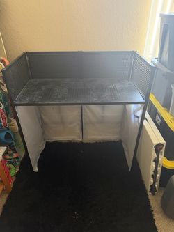 Portable dj stand