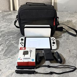 Nintendo Switch OLED White Bundle 