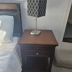 Bedside Table 