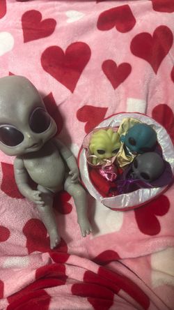 Alíen & Alien babies