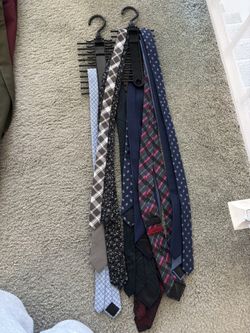 Tie Rack with Ties