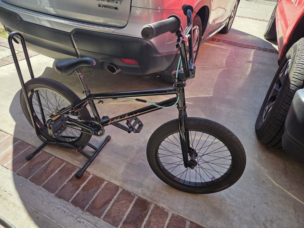 Fit Bike Co 20" BMX 