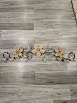 Decorative Floral Metal And Wood Wall Art