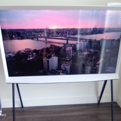 Serif TV Samsung