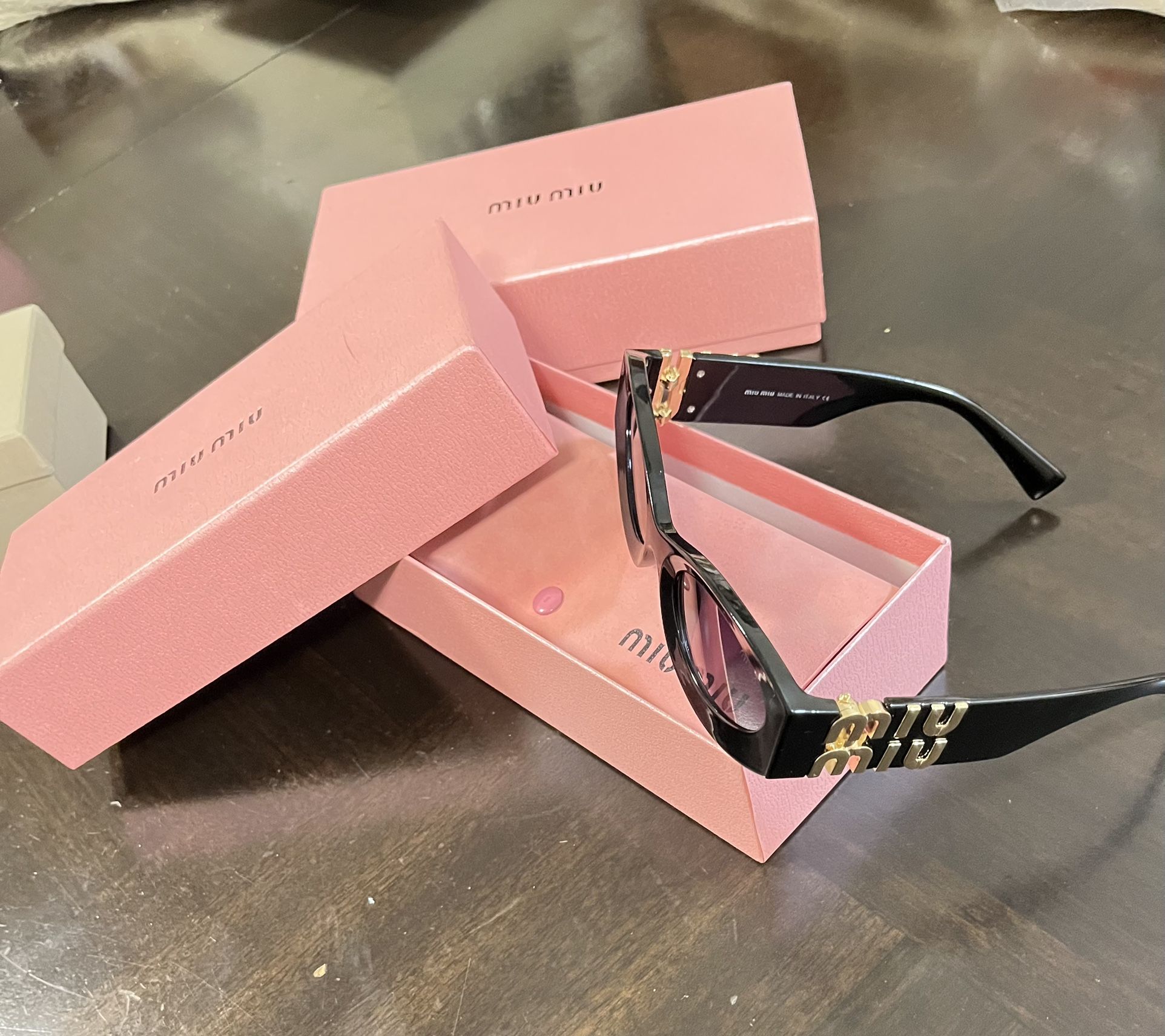 Miu Miu Women's Sunglasses Mu 09WS 1AB5S0 Black Gold Grey Lens