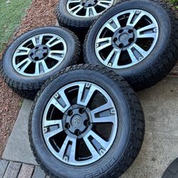 Toyota Tundra Y Sequioa Rines Llantas Como Nuevas 