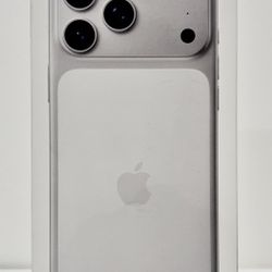 Apple iphone 17 pro max, Silver, 256gb, New Sealed, Unlocked