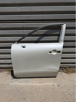 Toyota Venza Left Driver Door 2021 2022 2023 2024