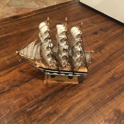 Toy Pirate Ship 