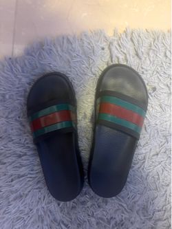 Gucci slides size 45