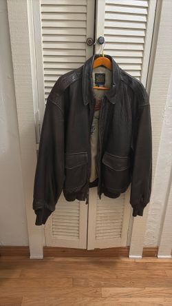 Men’s Brown Leather Bomber Jacket Size XL