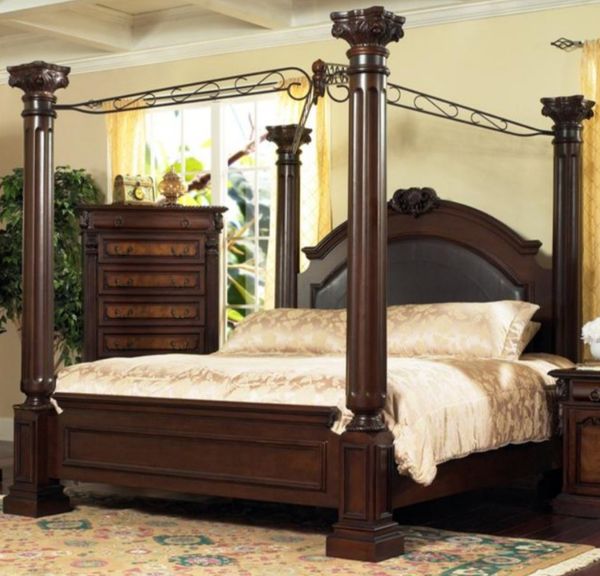 King Size Canopy Bed Dresser With Mirror N For In St Louis King Size Canopy Bed Dresser With Mirror N