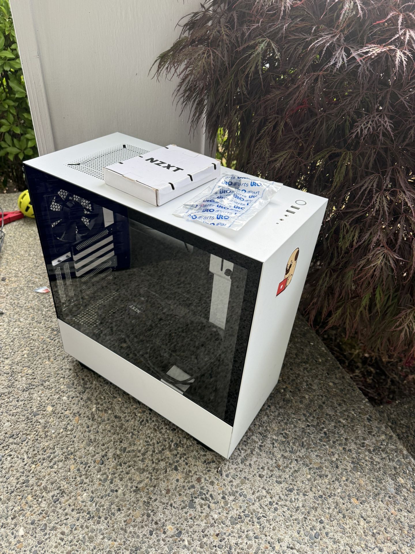 NZXT H500i Mid-Tower ATX Case – White/Black