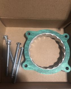 Mustang GT throttle body spacer