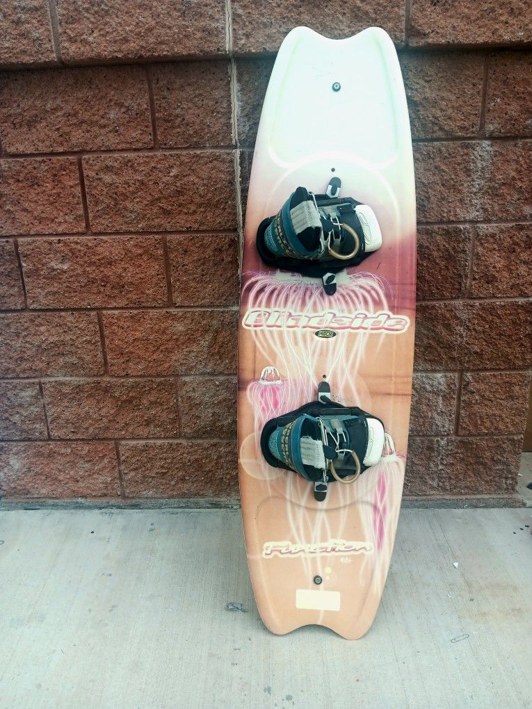 Blindside Hyperlyte Water Wakeboard 144cm With Bindings