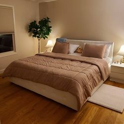 King Size White Bed With Mattress (Hardly Used)