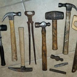 X11 VINTAGE STEEL METAL WOOD TOOL SET STANLEY VAUGHAN CRAFTSMAN HAMMER SAW MALLET CLIPPER TONG PICKAX PICKAXE