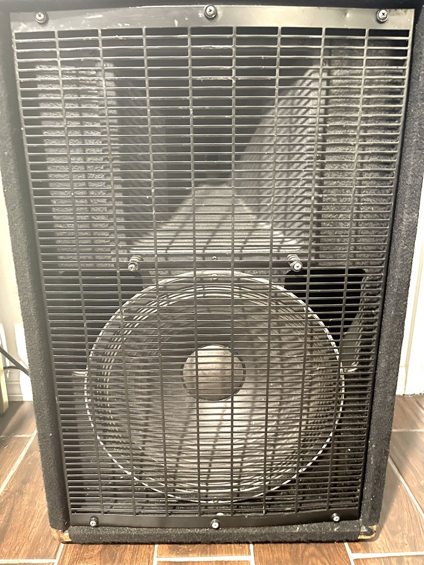 Set Of 2 /15inch EV Speakers 750 Watts