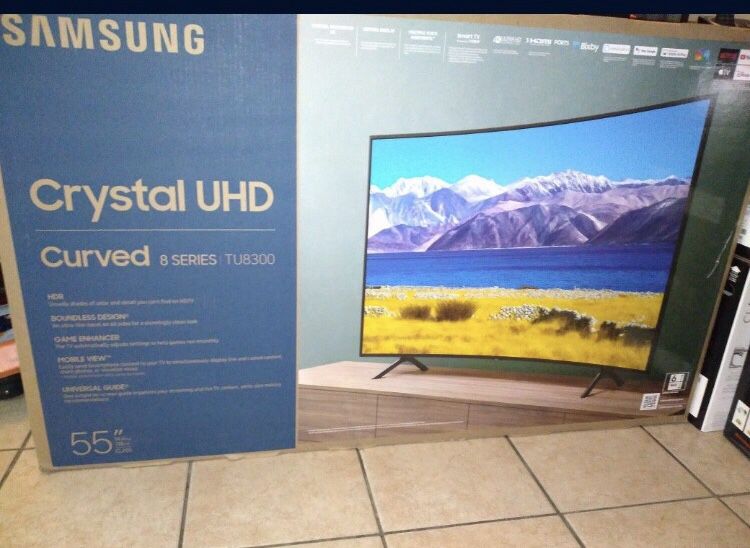 Brand New 55 inch 2020 8 series Samsung curved 4k smart tv