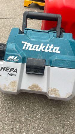 Makita LXT BL Motor HEPA Filter Wet/Dry Vacuum