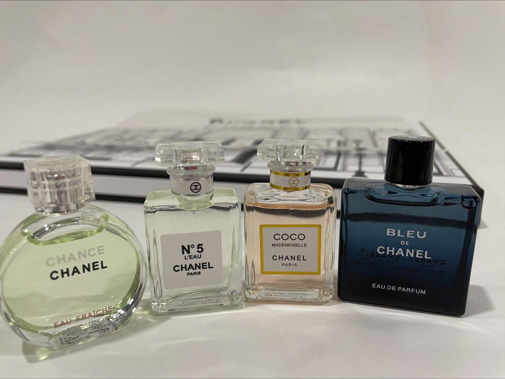 Chanel perfume sample 12-piece set for Sale in North Syracuse, NY - OfferUp