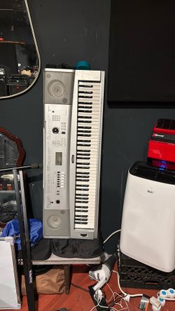 Yamaha keyboard digital piano