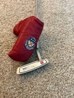 Odyssey White Hot Putter with Bel Air CC Head Cover
