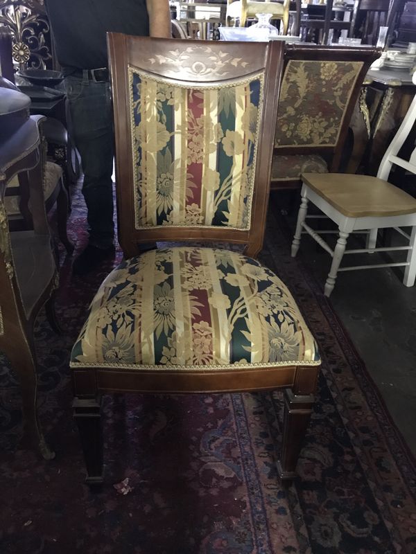42 H Beautiful Italian Chair 500 Best Offer For In Brooklyn 42 H Beautiful Italian Chair 500 Best Offer For In Brooklyn Ny Offerup