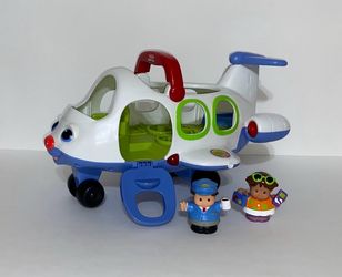 2005 Fisher Price Little People Lil Movers Airplane Vehicle Lights and Sounds