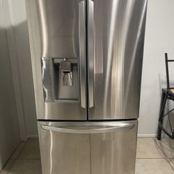 LG 23.7 cu. ft. French Door Refrigerator in Stainless Steel