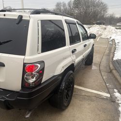 2000 Jeep Cherokee Laredo