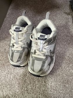 Vomero Toddler Shoes Sz 8