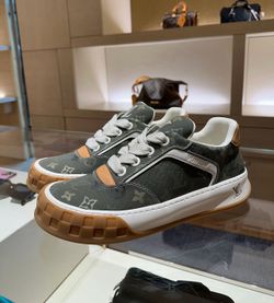 Lv Titled Sneakers Fits A Size 10