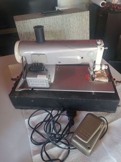 Vintage sears Kenmore sewing machine